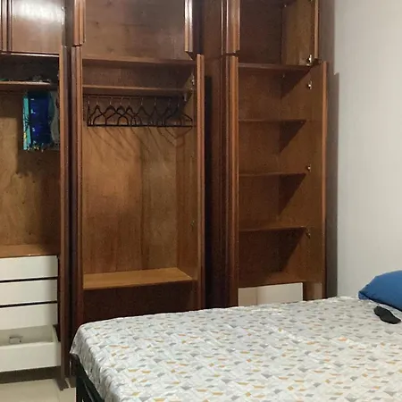 Suite Privativa Com Cama Queen Em Casa Ampla E Confortavel Em Casa Compartilhada Palhoca Exterior photo