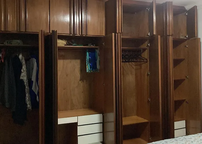 Suite Privativa Com Cama Queen Em Casa Ampla E Confortavel Em Casa Compartilhada